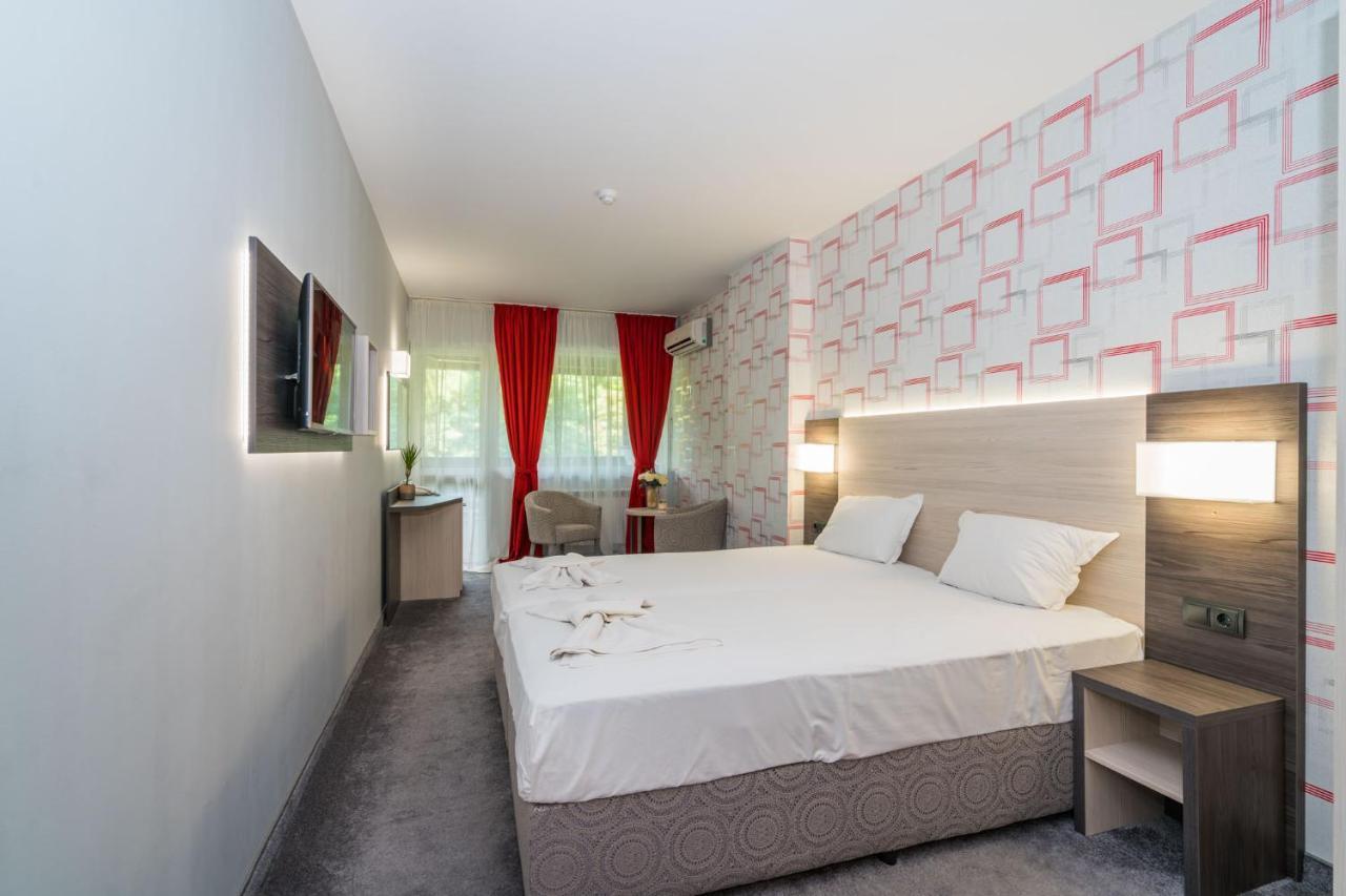 Family Park Hotel Kyoshkove Sjumen Eksteriør billede
