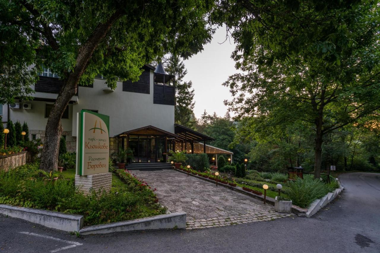 Family Park Hotel Kyoshkove Sjumen Eksteriør billede
